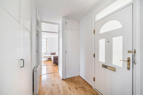 1364013-9-68e38ee...