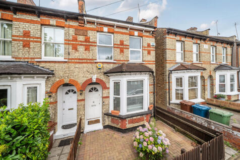 1329475-17-6883a5...