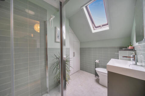 1372487-18-68fa1a...