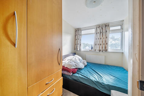 1373392-16-68ff81...