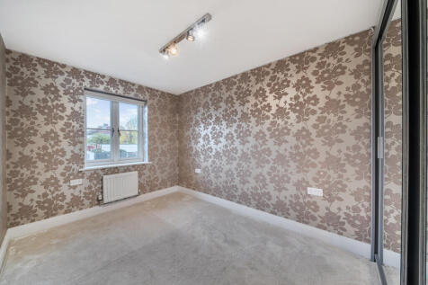 1375255-8-6904cce...