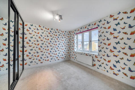 1375255-6-6904cc7...