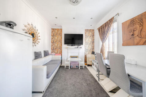 1372336-8-68fb6c2...