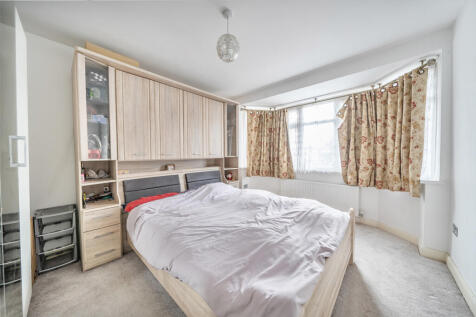 1376218-13-690b68...