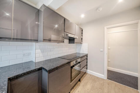 1382227-15-691719...