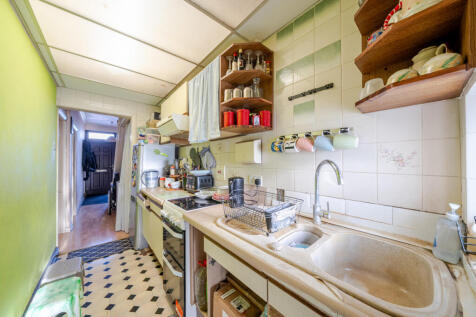 1372209-13-69270b...