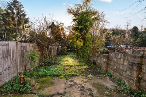 1372209-5-69270af...