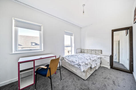 1361844-4-68e3a21...