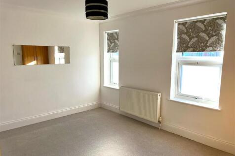 master bedroom 2.JPG
