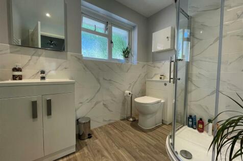 shower room.jpg