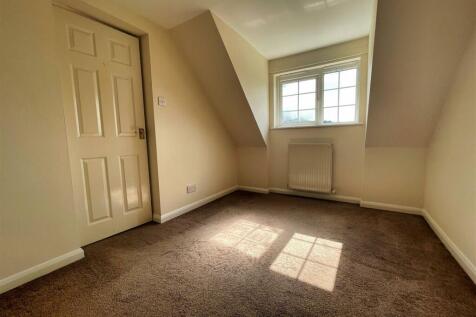 Bedroom 2.jpg