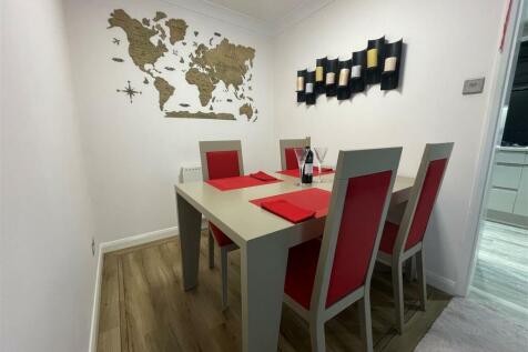 Dining Area.jpg