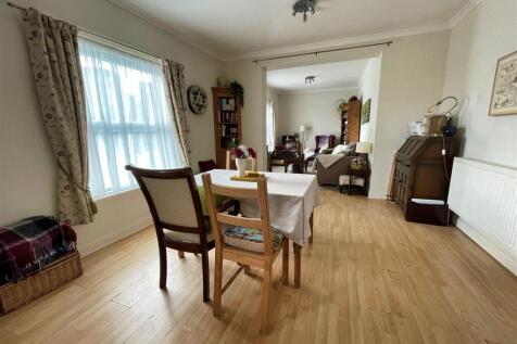 Sitting Area.jpg