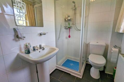 En suite.jpg