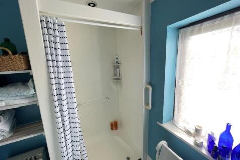 Shower 1.jpg