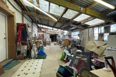 Garage workshop.jpg