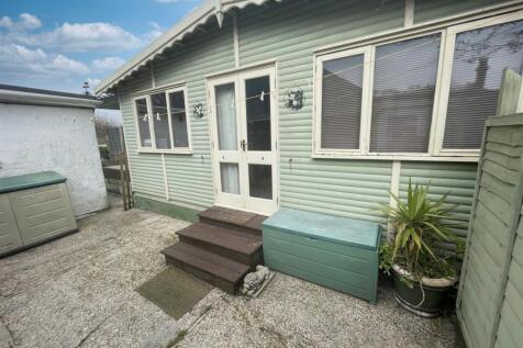 Chalet Front.jpg