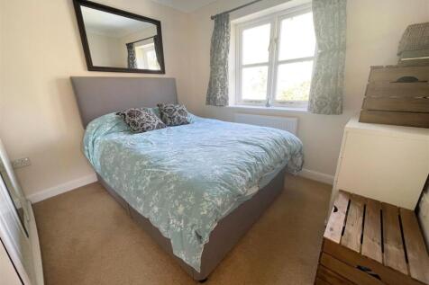 Bedroom 2.jpg