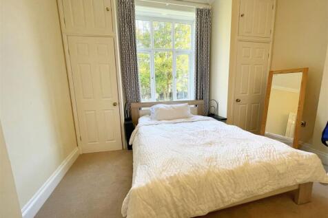 Bedroom 2.jpg