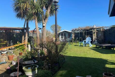Garden 1.jpg