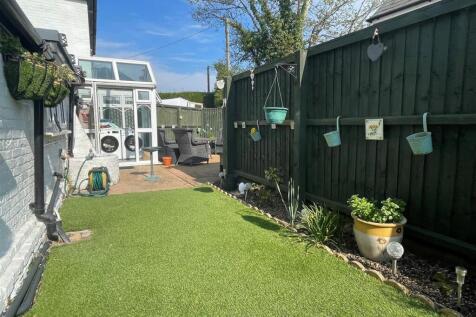 Garden 2.jpg