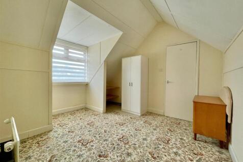 Bedroom 3.jpg