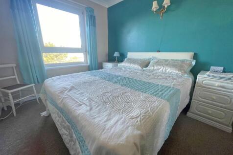 Bedroom.jpg