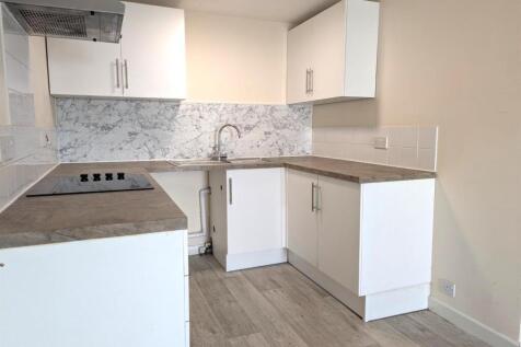 Kitchen 1.jpg