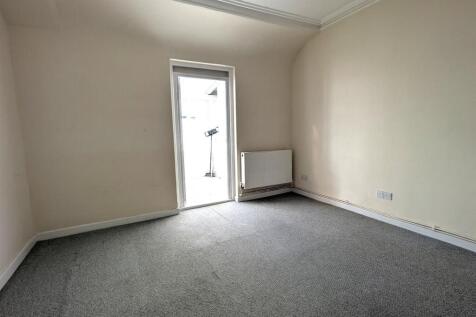 Lounge Area.jpg