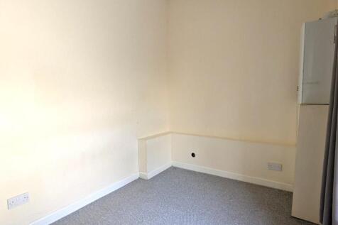 Main Bedroom.jpg