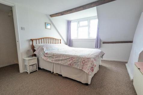 Top floor bedroom (1).jpg