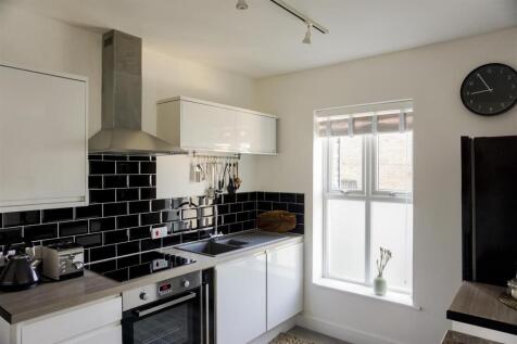 IsleofWightAirbnbFlat13 (1).jpg