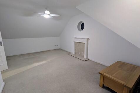 Alt living room