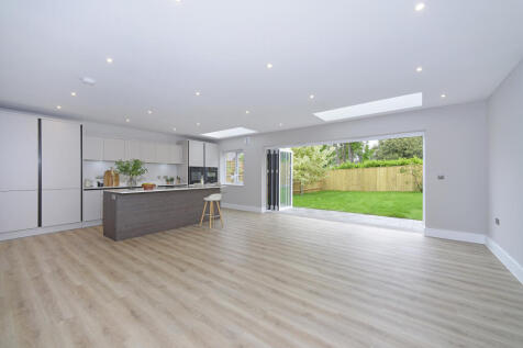 Kitchen/Family room