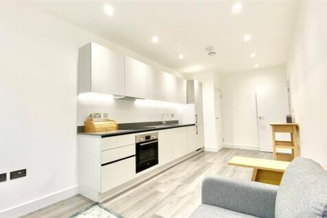 Kitchen/Living Area