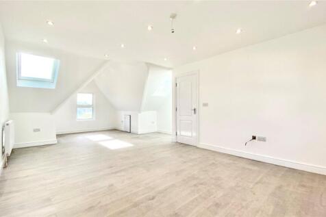 Bedroom/Living Area