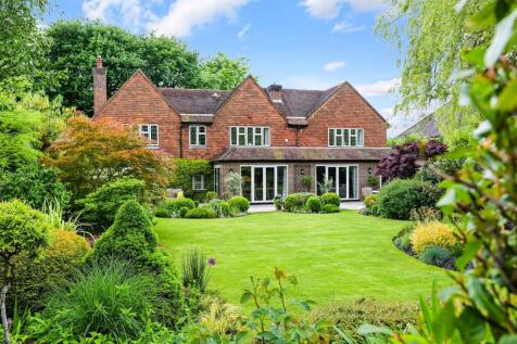 EPSOM LANE SOUTH, 66- (28).jpg