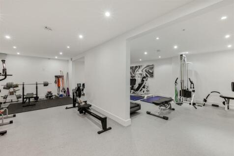 CHESHAM HEIGHTS, B8 (32).jpg