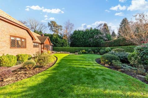 ACORN GROVE, 9 EXTERNALS- (4).jpg