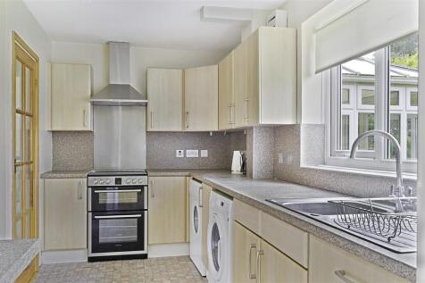 KINGSDENE, 6-11.jpg