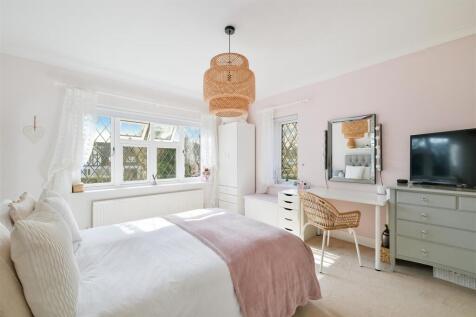 HOLLYMEAD ROAD, 12- (28).jpg