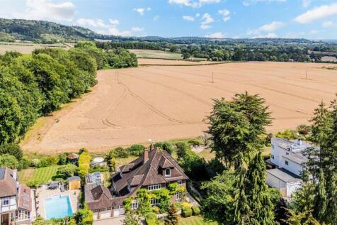 PEBBLECOMBE LEA DRONE  (5).jpg