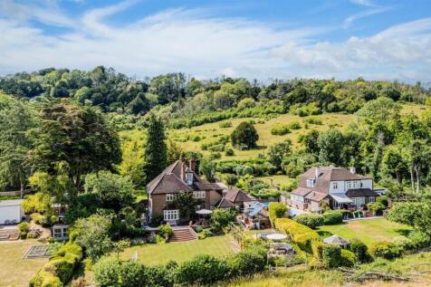 PEBBLECOMBE LEA DRONE  (9).jpg