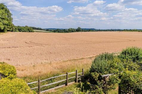 PEBBLECOMBE LEA DRONE  (12).jpg