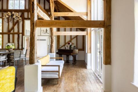 Edes Barn-43.jpg