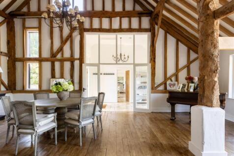 Edes Barn-45.jpg