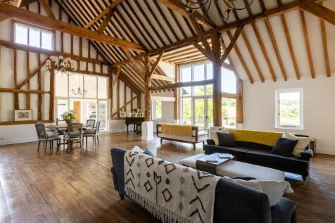 Edes Barn-48.jpg