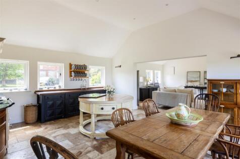 Edes Barn-56.jpg