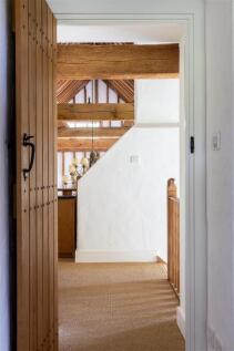 Edes Barn-17.jpg