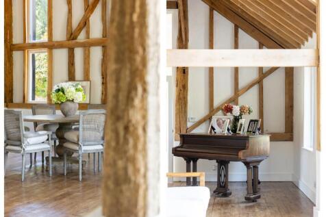 Edes Barn-66.jpg